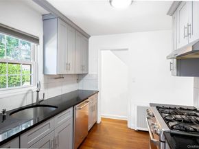 1218 Terrace Boulevard, New Hyde Park NY 11040