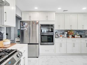 9 Pine Lane, Valley Stream NY 11581