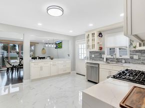 9 Pine Lane, Valley Stream NY 11581