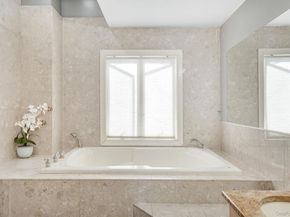 9 Pine Lane, Valley Stream NY 11581