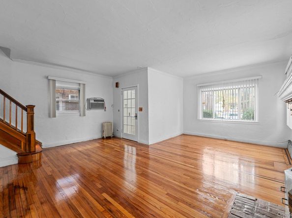 13315 228th Street, Laurelton NY 11413