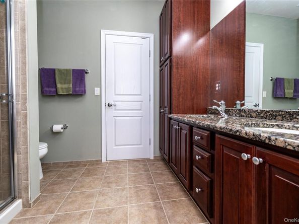 64 Wexford Lane, Oceanside NY 11572