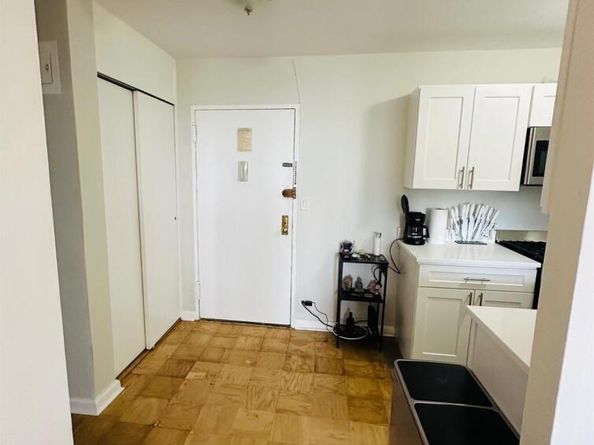 3121 Middletown Road 6H, Bronx NY 10461