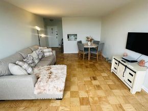 3121 Middletown Road 6H, Bronx NY 10461