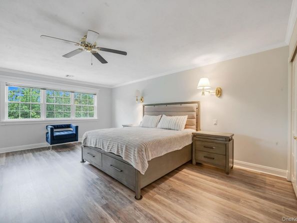 52 Hamlet Drive 52, Commack NY 11725