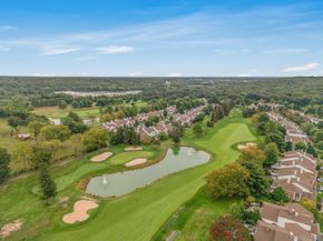 52 Hamlet Drive 52, Commack NY 11725