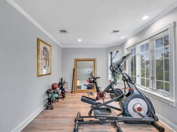 52 Hamlet Drive 52, Commack NY 11725