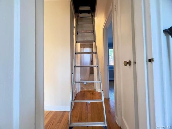 216-37 68 Avenue 2, Oakland Gardens NY 11364