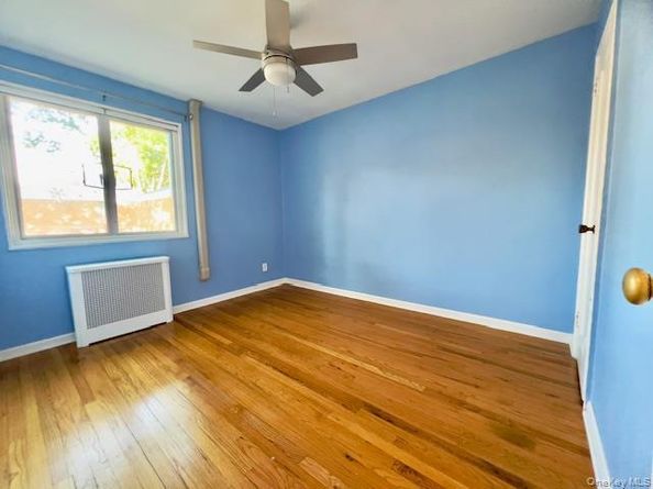 216-37 68 Avenue 2, Oakland Gardens NY 11364