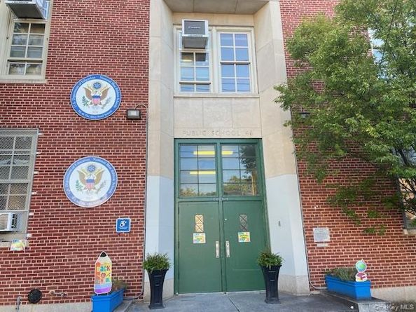 216-37 68 Avenue 2, Oakland Gardens NY 11364