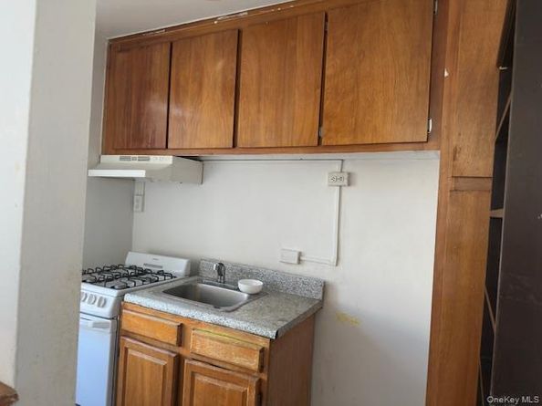 1332 Metropolitan Avenue 6A, Bronx NY 10462