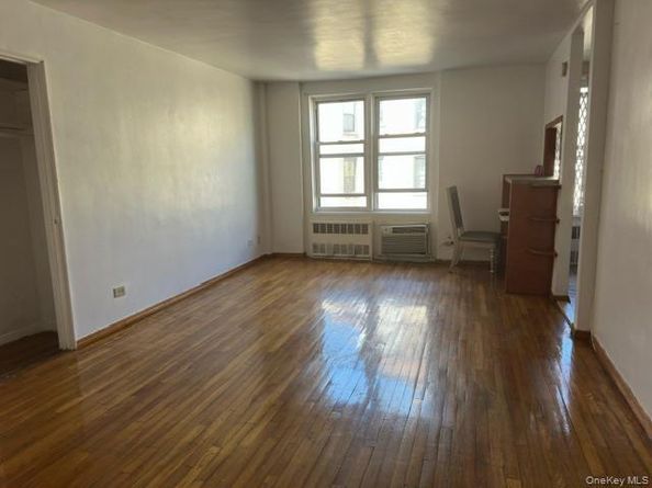 1332 Metropolitan Avenue 6A, Bronx NY 10462