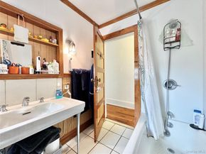 32 Herbert Avenue, Port Washington NY 11050