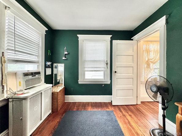 32 Herbert Avenue, Port Washington NY 11050