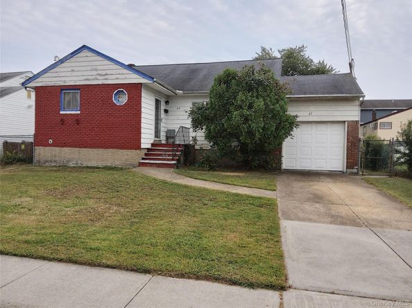 65 Adams Street, Freeport NY 11520