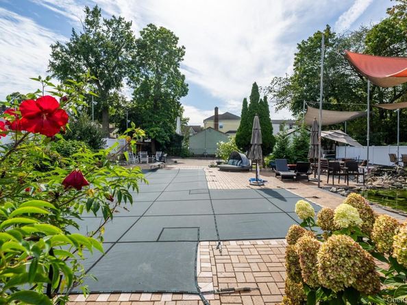 316 Scranton Avenue, Lynbrook NY 11563