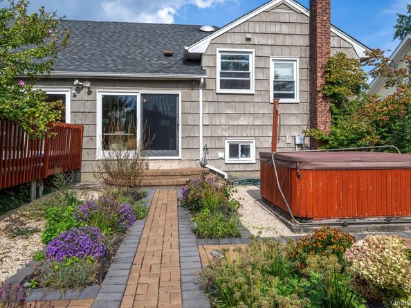 316 Scranton Avenue, Lynbrook NY 11563