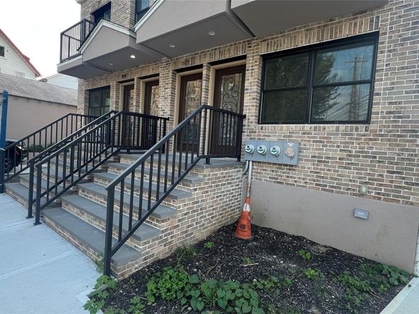 38-24 56th Street 2 Family, Woodside NY 11377