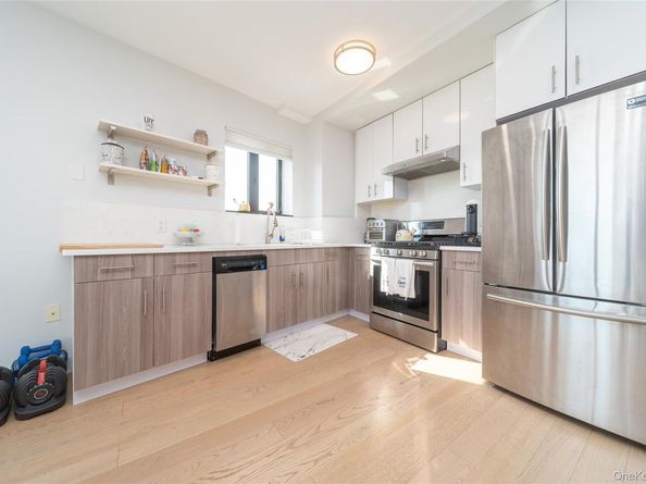 62-98 Woodhaven Boulevard 4M, Rego Park NY 11379