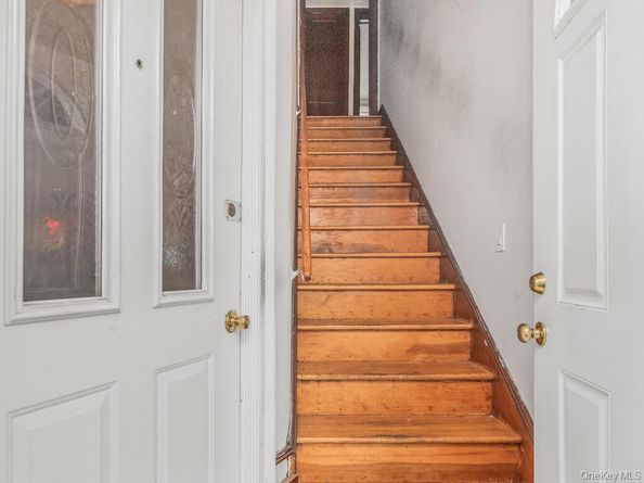 2398 Centre Avenue, Bellmore NY 11710