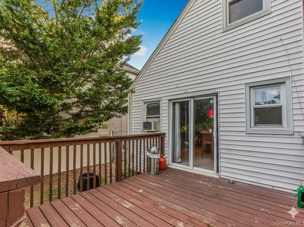 2398 Centre Avenue, Bellmore NY 11710