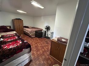 85 W Fairview Avenue, Valley Stream NY 11580