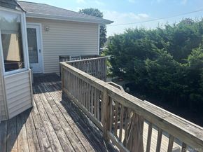 311 Riviera Parkway, Lindenhurst NY 11757