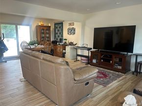 311 Riviera Parkway, Lindenhurst NY 11757