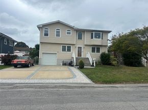 311 Riviera Parkway, Lindenhurst NY 11757