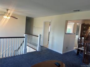 311 Riviera Parkway, Lindenhurst NY 11757