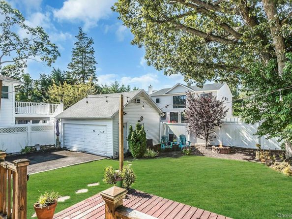 12 Washington Drive, Merrick NY 11566