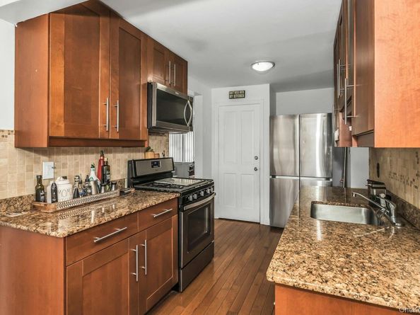 12 Washington Drive, Merrick NY 11566