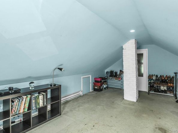 12 Washington Drive, Merrick NY 11566