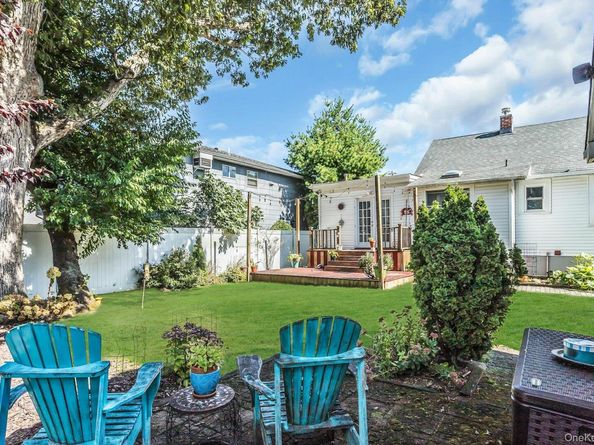 12 Washington Drive, Merrick NY 11566