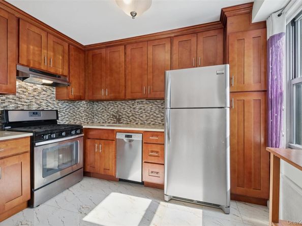 125-10 Queens Boulevard 1711, Kew Gardens NY 11415