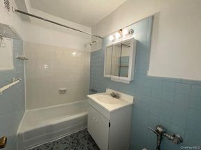108-49 63rd Avenue 2F, Forest Hills NY 11375