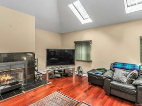 84 Horton Place, Syosset NY 11791