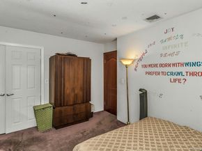 84 Horton Place, Syosset NY 11791