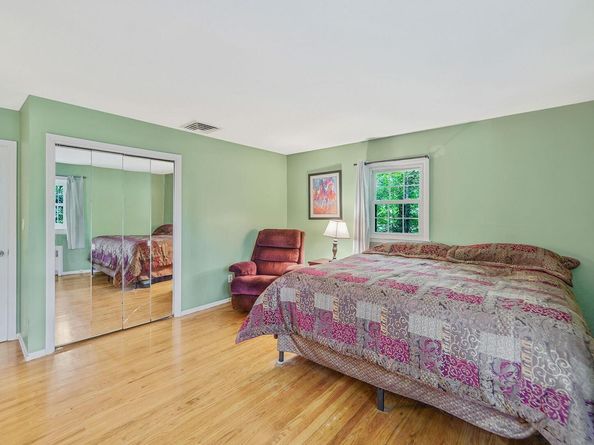 3 Tanyard Lane, Huntington NY 11743
