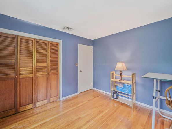 3 Tanyard Lane, Huntington NY 11743