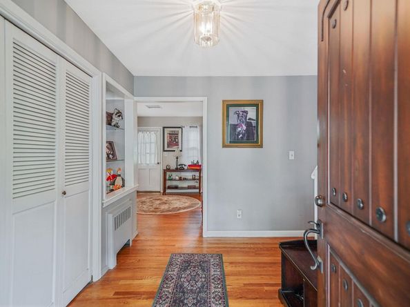 3 Tanyard Lane, Huntington NY 11743