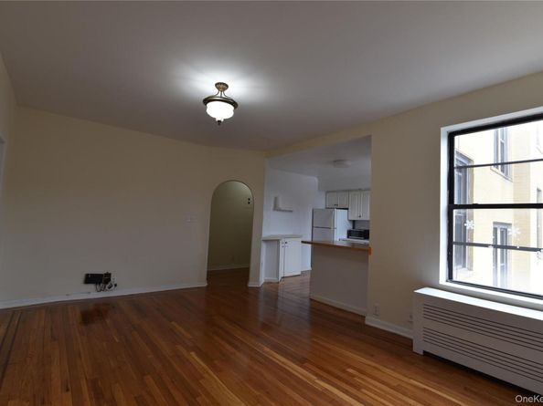 83-52 Talbot Street 5C, Kew Gardens NY 11415