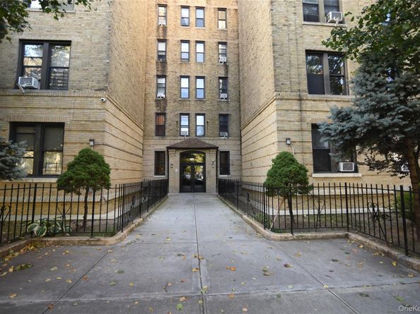 83-52 Talbot Street 5C, Kew Gardens NY 11415