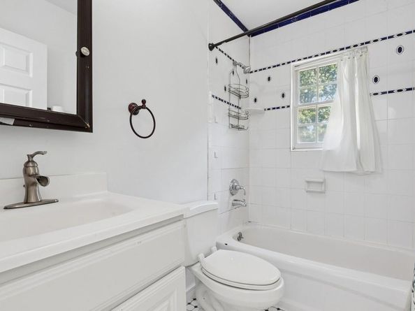 7 Mortimer Street, Westhampton Beach NY 11978