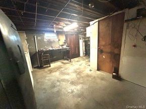 44 Jefferson Avenue, Lynbrook NY 11563