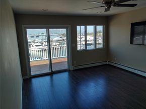 10 James Street S, East Rockaway NY 11518