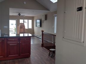 10 James Street S, East Rockaway NY 11518