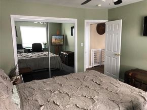 10 James Street S, East Rockaway NY 11518