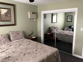 10 James Street S, East Rockaway NY 11518