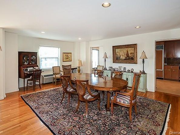 360 Shore Road 6L & 6M, Long Beach NY 11561